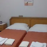 νatasas Place In Evia Apartment