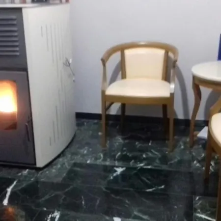 νatasas Place In Evia Apartment